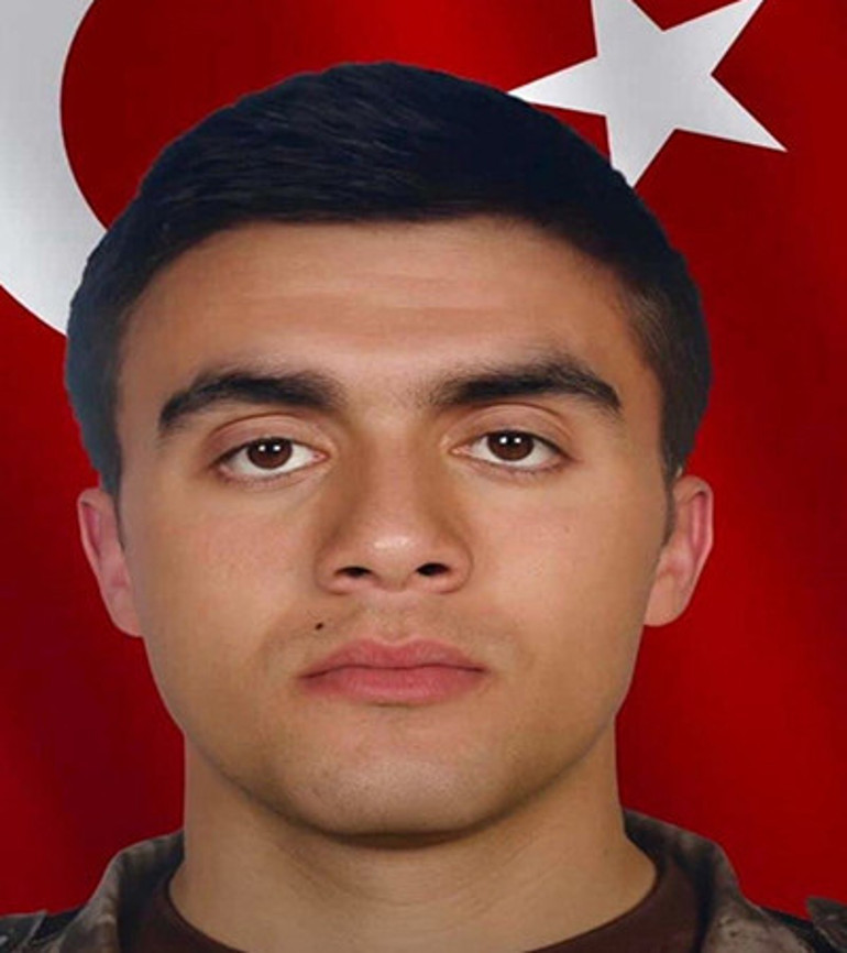 Son dakika... İstanbulda narkotik operasyonu: Polis memuru Emre Albayrak şehit oldu