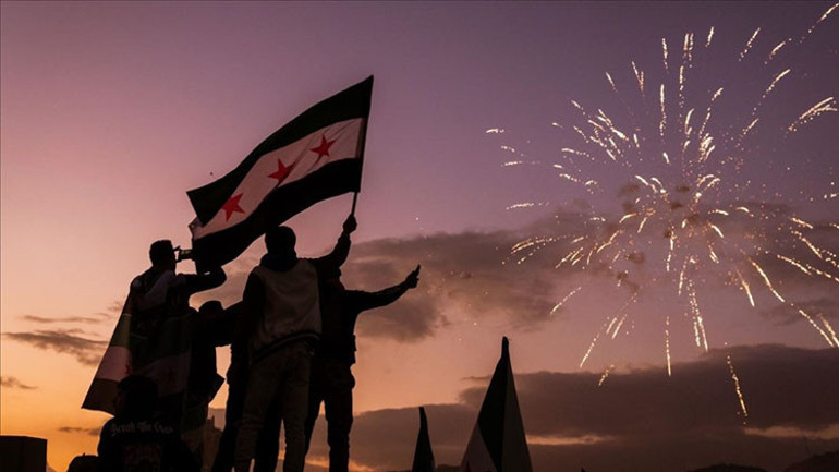  61 yıllık Baas devri sona erdi... Özgür Suriyede 1 yılda ne oldu