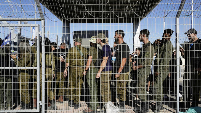 Filistinlilere idam oylamasında yağlı urgan rozetleri İsrail ateşkes dinlemiyor