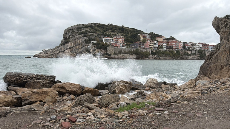 4 il için sarı kodlu alarm: Kuvvetli kar geliyor Meteorolojiden kuvvetli yağış ve fırtına uyarısı