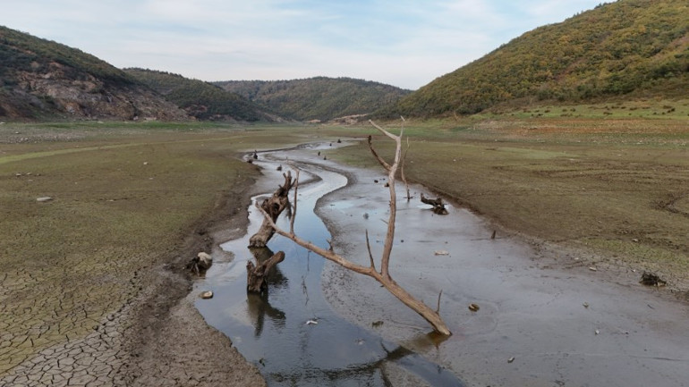 İstanbuldaki tehlike daha da net görünür halde: Havadan çekilen görüntülere böyle yansıdı