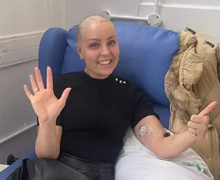 İki yıldır hastalığıyla cesur bir savaşçı gibi mücadele ediyor… ‘Kanser beni benden alamayacak’