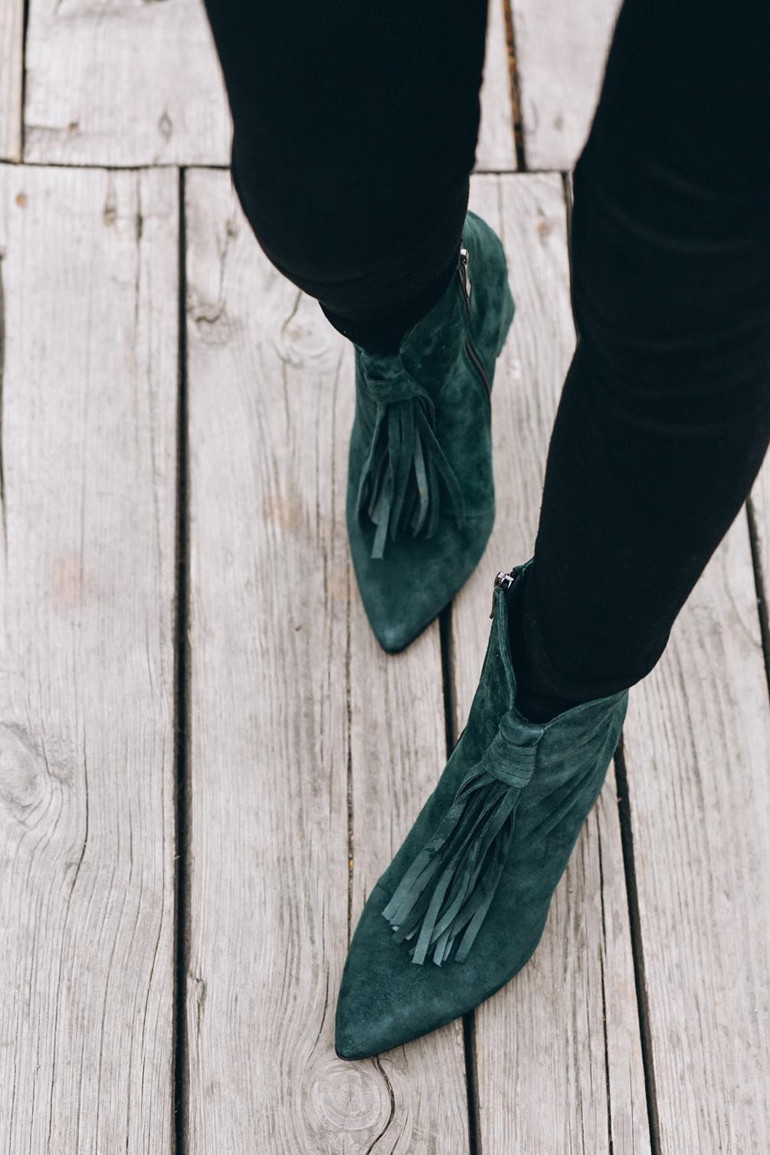 Süet kıyafetlerle zahmetsiz şıklık