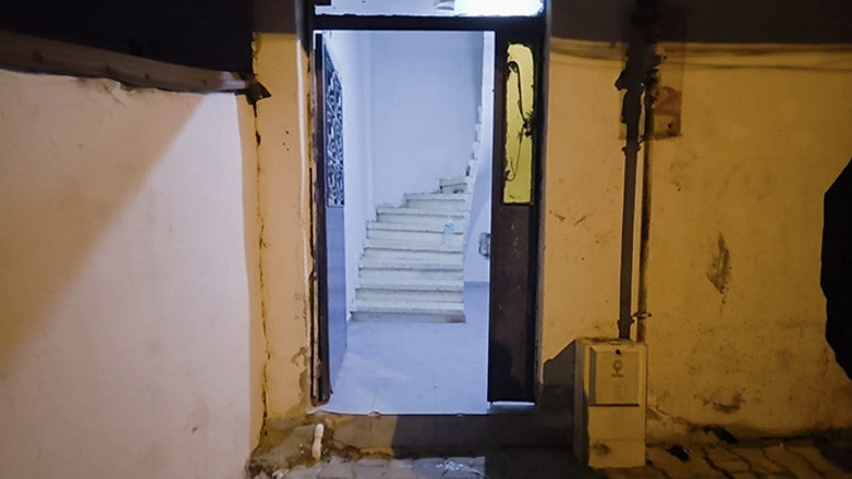  4 yaşındaki çocuğa ve annesine dehşeti yaşattılar Şok geçiriyorum