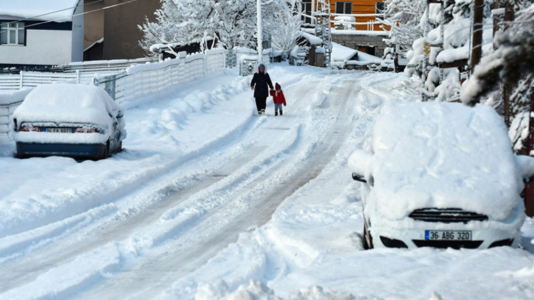 Dikkat Meteorolojiden bölge bölge hava durumu uyarısı: Kar, kuvvetli sağanak, pus, sis, buzlanma...