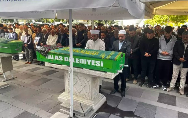 Üniversitedeki cinayette yeni detaylar ortaya çıktı: Tüfeği internetten almış 10 dakikalık işim var diyerek içeri girmiş