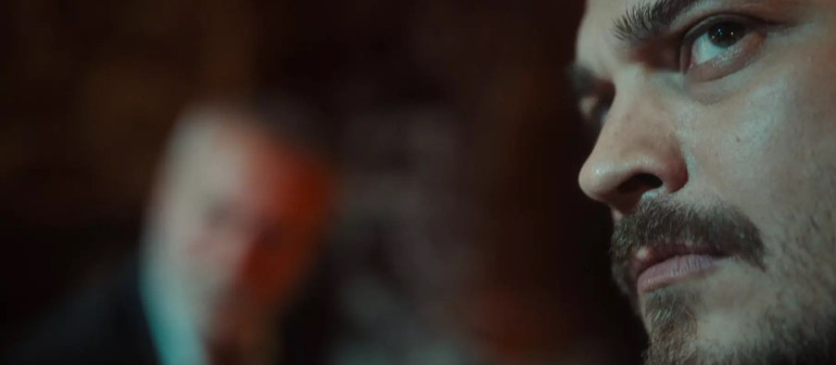 Eşref Rüyanın 25. bölümünde neler oldu Nisan, Eşrefe yakalandı