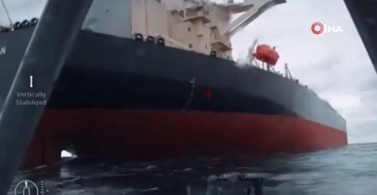 Ukraynadan Rusyanın gölge filosuna ait petrol tankerine saldırı