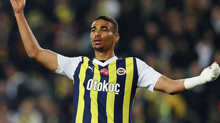 Beşiktaş, Fenerbahçenin eski yıldızını istiyor Transfer listesi ortaya çıktı