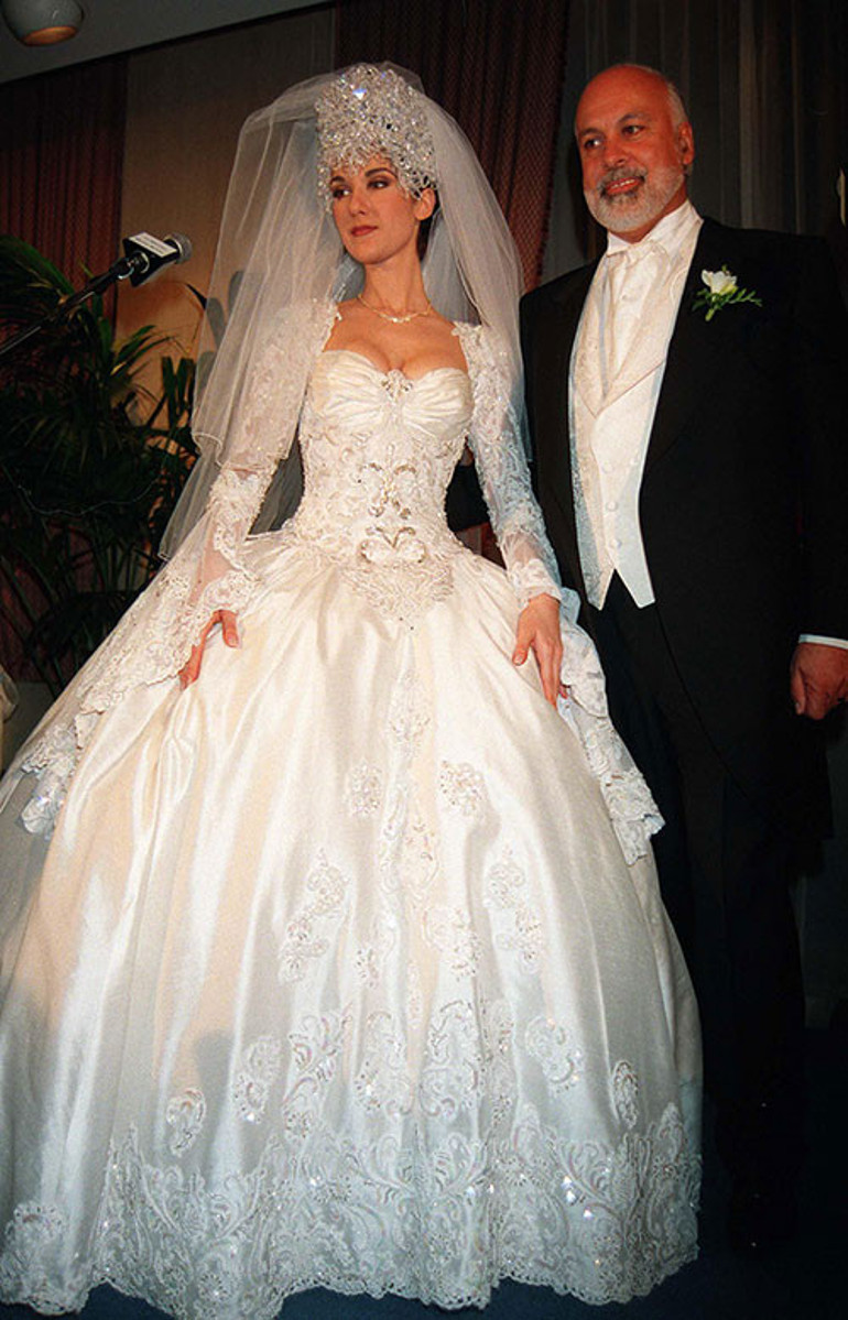 Biricik kocası gözlerinin önünde yudum yudum eriyip gitmişti: 10 yıl önce tabutunu öperek onu uğurlamıştı: Acılarla dolu kalbini yine aşka açıyor