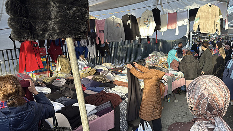 Sarıyer’de pazarda hırsızlık: Çocuğun elini kolunu iple bağladılar