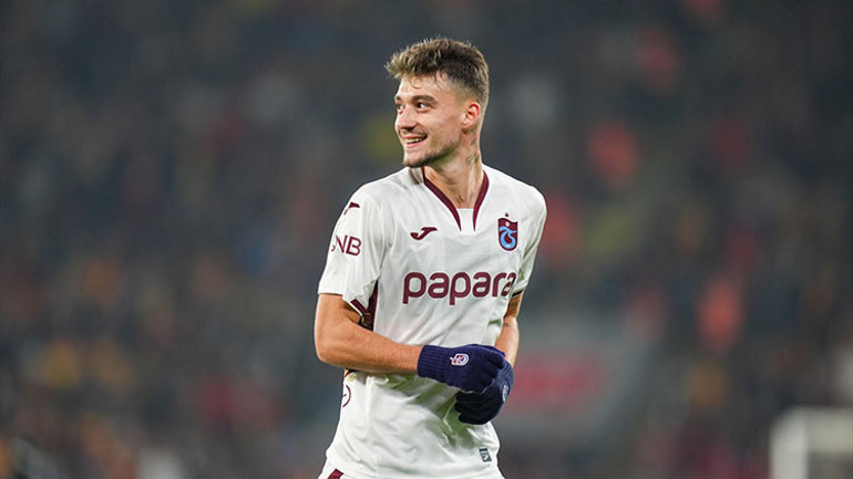 Ernest Muçi Beşiktaş’ı bekliyor