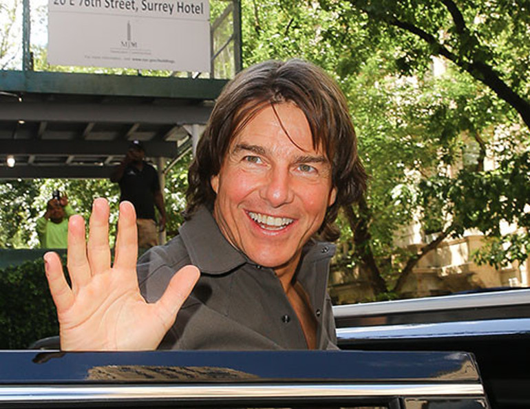 Bugüne kadar terk eden hep o olmuştu... Kapı dışarı edilmeye dayanamayıp ağır konuştu: Zaten bana hiç yakışmıyordu