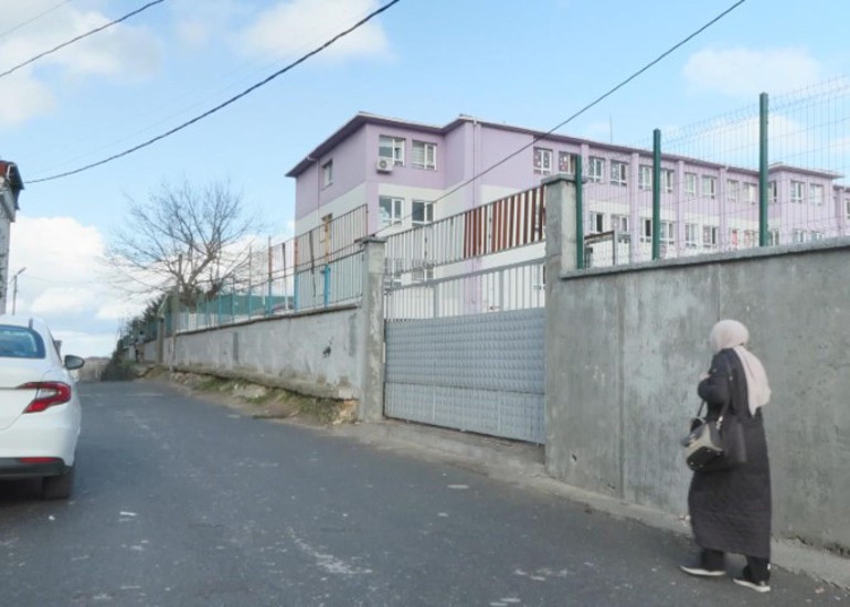 Okul çevresinden tepkiler