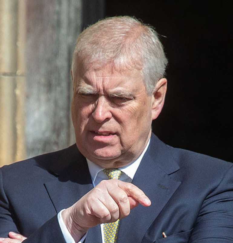 Bu kara lekeden kurtulmak kolay değil... Resmi göreve gidip beş yıldızdı otelde kaldı... Sadece dört günde 40 hayat kadınını ağırladı