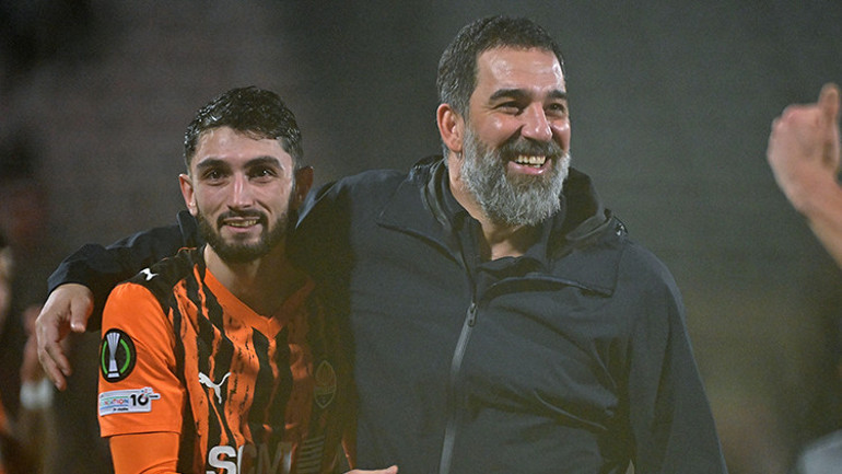 3 puanı 3 dakikada almışlardı Arda Turan devre arası yaptığı konuşmayı açıkladı