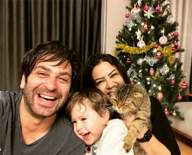 Bu çocuklar çoktan büyüdü... Şimdi aşk öyküleriyle milyonları ekrana kilitliyor