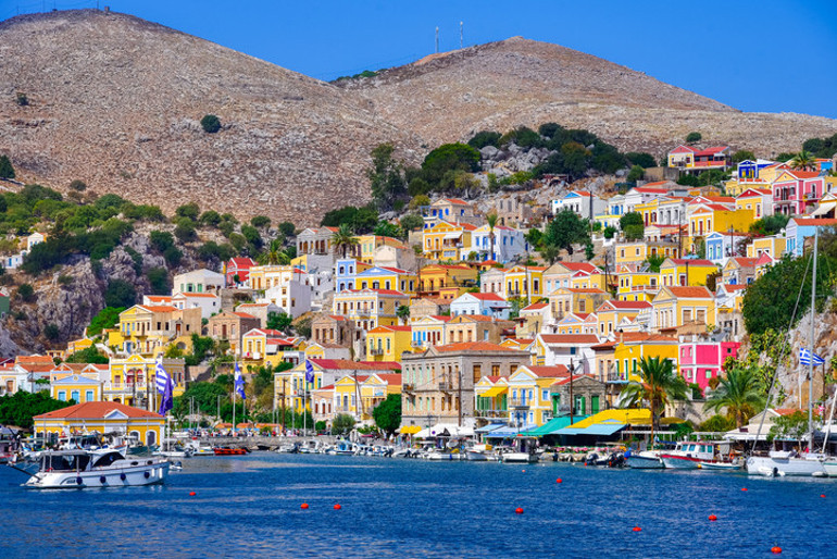 Niko’suz döndüğüm Simi Adası