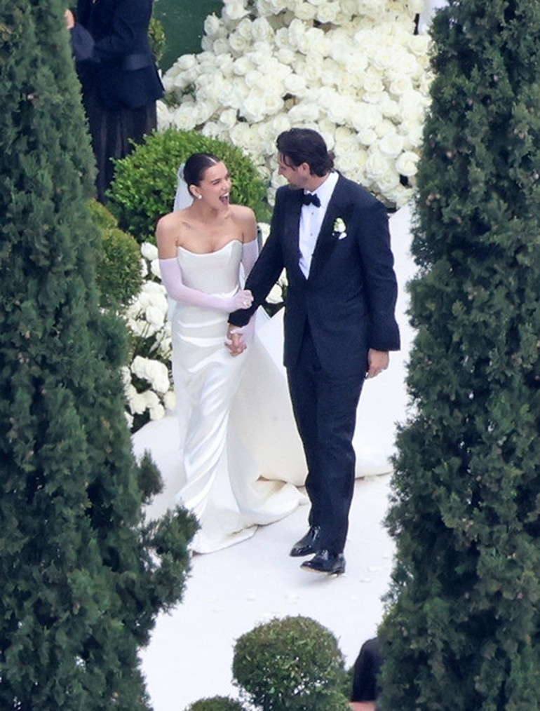 Şöhret, aşk, evlilik... Hepsini 29 yıla sığdırdı... Bütün hayalleri birer birer gerçeğe dönüyor... Yedi ay önce evlendi şimdi bebeği oluyor