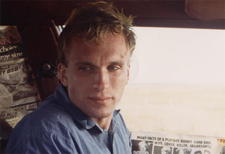 Sinema dünyasından acı haber geldi: Tam da yeni filmine hazırlanıyordu: Mavi gözlü kötü adam hayata veda etti