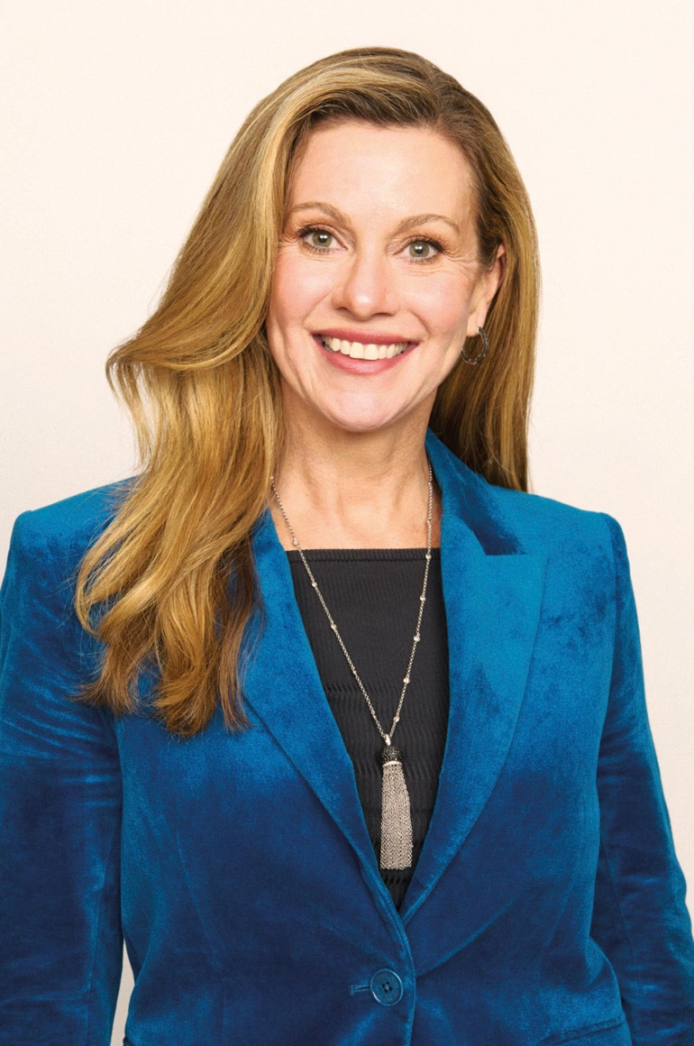 Sosyal medya ve alkol aynı kefeye kondu