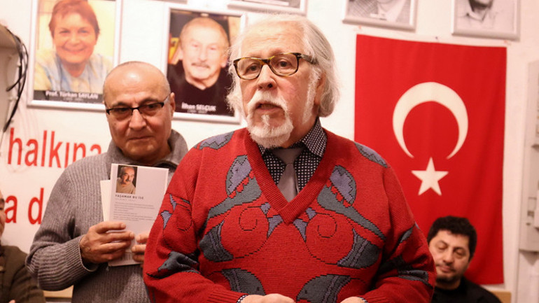 Şair Aksoy’dan şiirli müzik akşamı