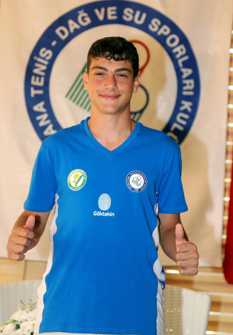 Kuzey Bayrak’ın milli takım sevinci