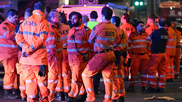 Son dakika... Avustralyada silahlı saldırı: Bomba imha ekipleri bölgeye sevk edildi