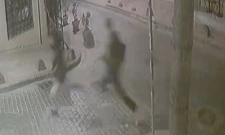 Polisin ele geçirdiği cihaz folyo ile sarılı bulundu