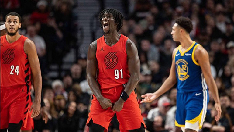 Stephen Currynin 48 sayısı galibiyete yetmedi