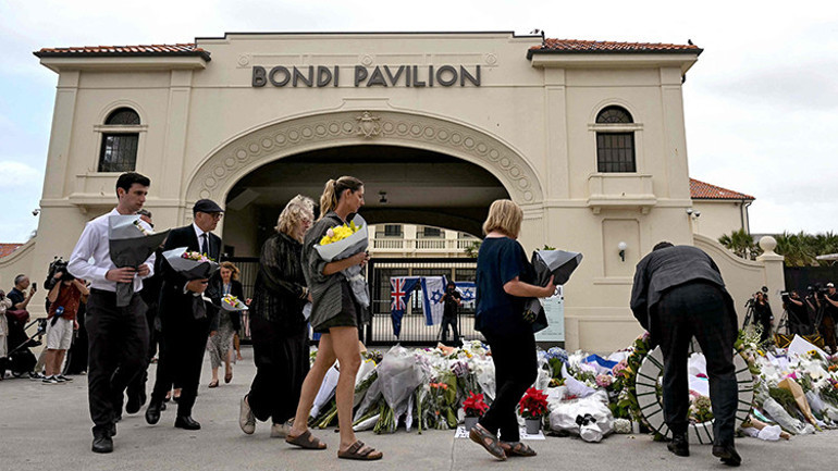 Avustralyada Müslüman mezarlığına çirkin saldırı