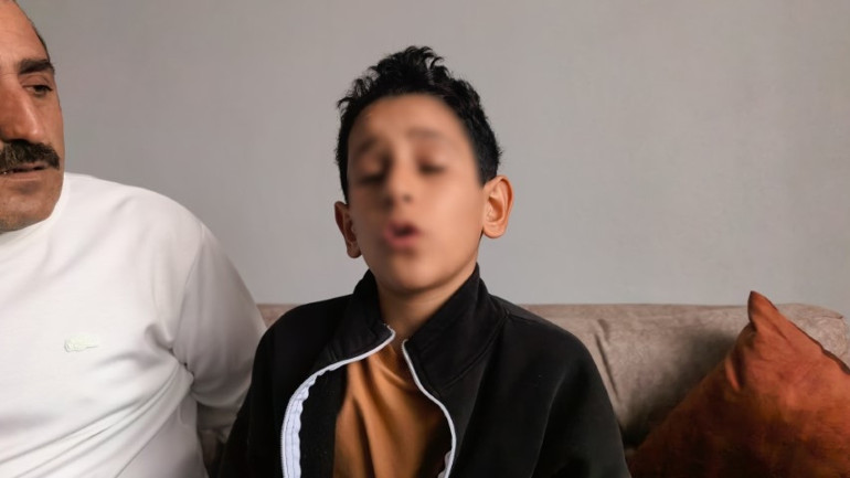 Öğrenciyi yakasından tutup yere savurdu Vicdansız müdür görevden alındı | Videoya bakınca aklım başımdan gitti