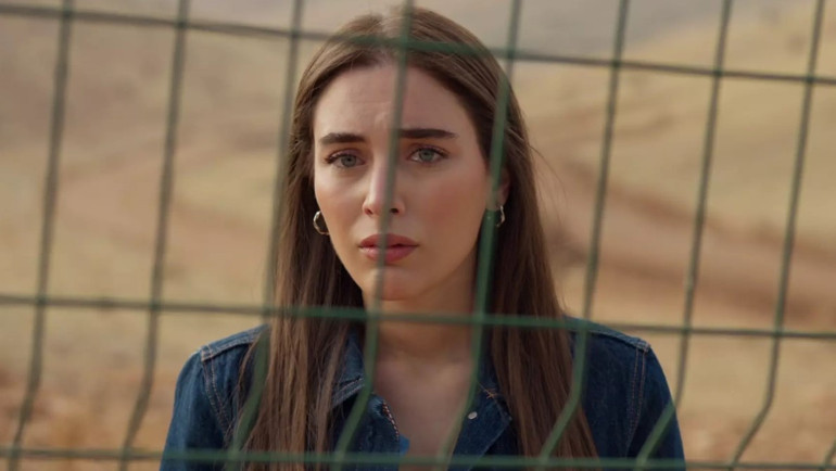 Uzak Şehirin 42. bölümünde neler oldu Alya ile Cihanın romantik gecesi... Günler sonra baş başa