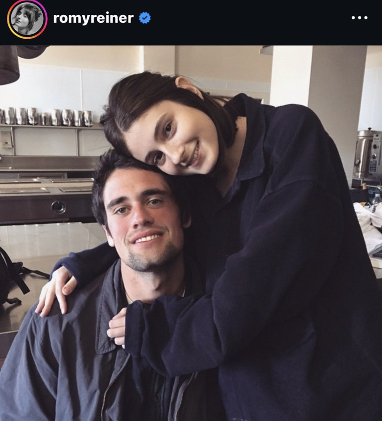 Anne ve babasını evlerinde bıçaklayarak öldürdü… Ünlü yönetmen ve eşinin katili oğulları çıktı