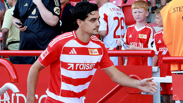 Fenerbahçenin transferde 1 numaralı hedefi ortaya çıktı Tedesco, Sadettin Sarandan istedi