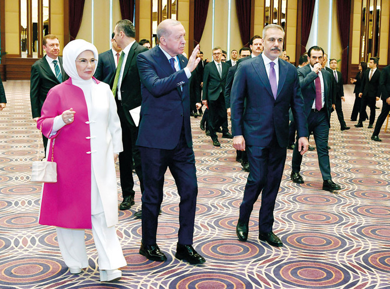 Karadeniz uyarısı: İki tarafa da ikazlarımızı iletiyoruz