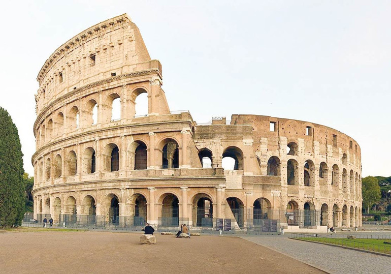 Yılın son müzayedesi 519 eser satışta