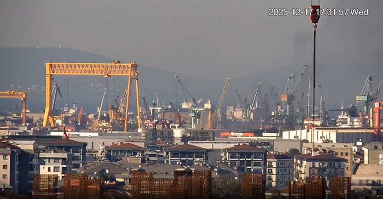 Tuzla tersanesinde gemide yangın - itfaiye müdahalesi