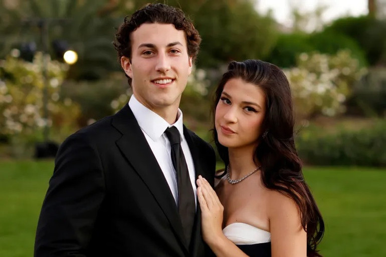 ‘Para parayı çeker’ diyorlardı… Ünlü milyarderin kızı zengin sevgilisini bırakıp çocukluk aşkının kollarına koştu