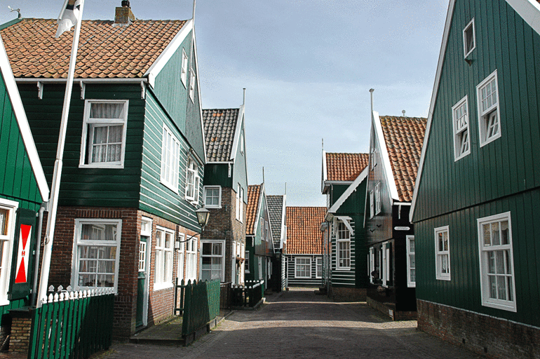 Zaandam’ın rengarenk yapboz evleri