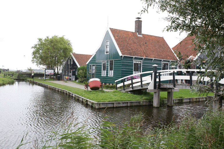 Zaandam’ın rengarenk yapboz evleri