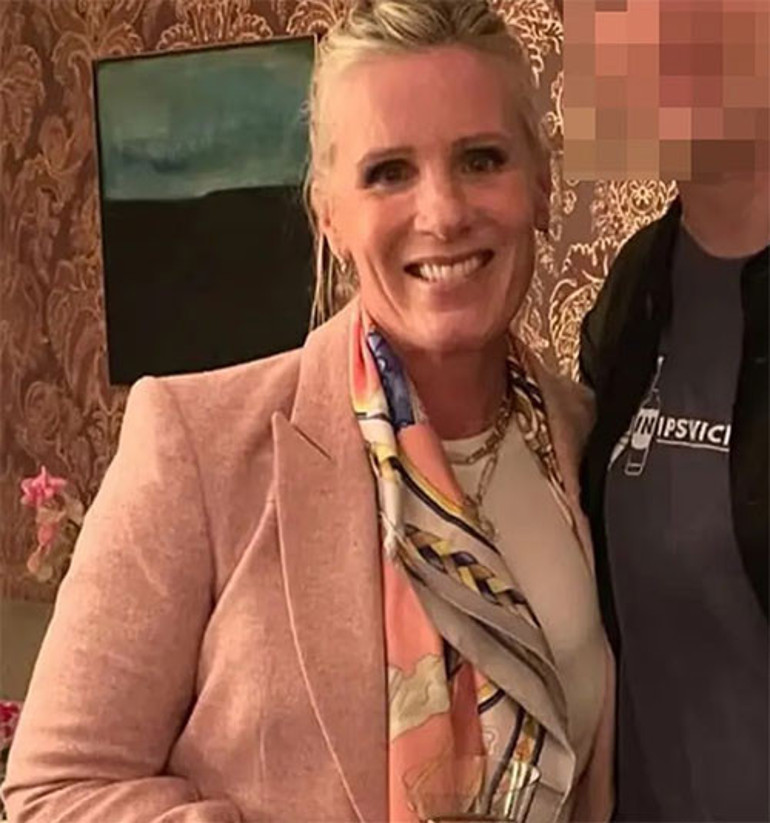 Patronumla uygunsuz yakalandım... Ama o geceye kadar bir ilişkimiz bile olmamıştı