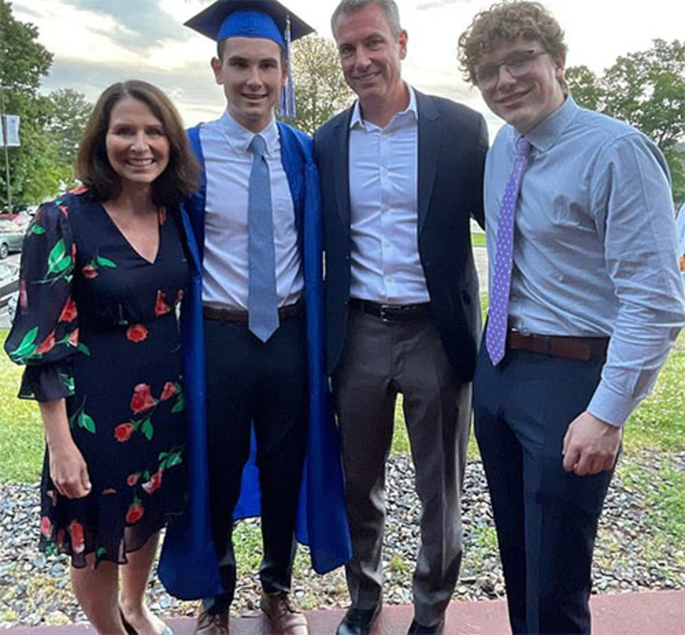 Patronumla uygunsuz yakalandım... Ama o geceye kadar bir ilişkimiz bile olmamıştı