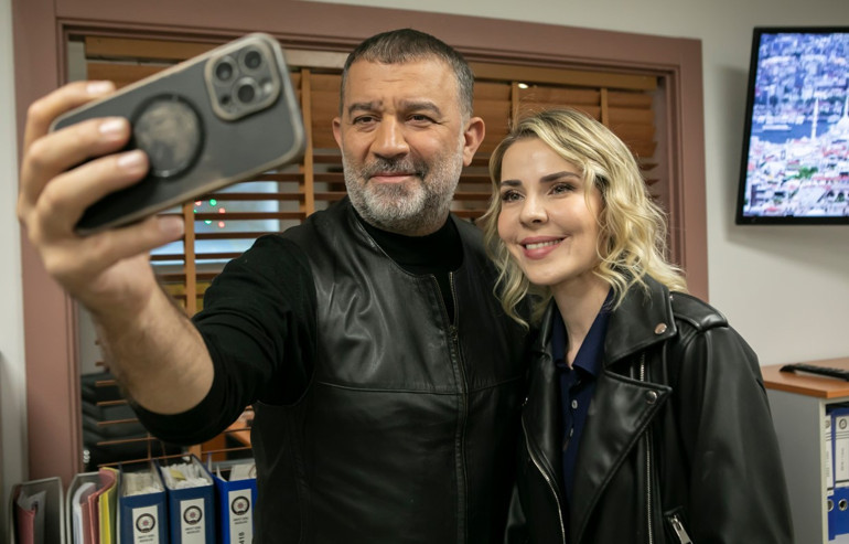 Selinden trip, Mesuttan meydan okuma