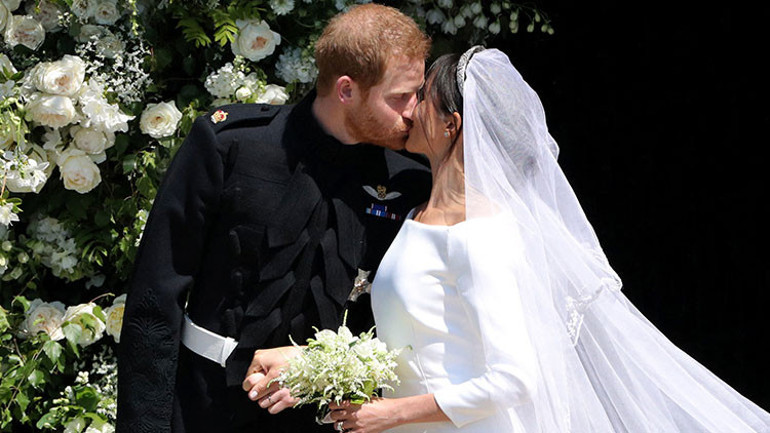 Defalarca yenildiler… Bir daha deneyip bu kez daha iyi yenilmenin peşine düştüler… Ünlü çift şimdi de ‘düğün’ filmi çekecek