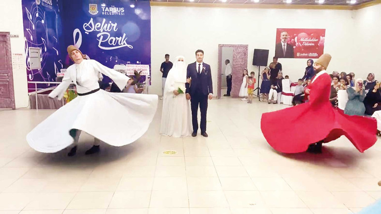  Düğünde klipte sema yapılmaz