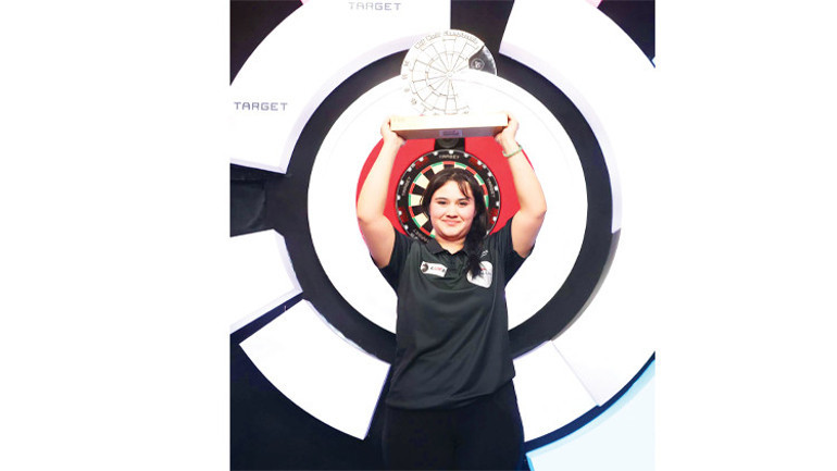 İki farklı branşta dünya şampiyonlukları... Azim ve disiplinle çalışıp büyük bir gurur yaşadılar