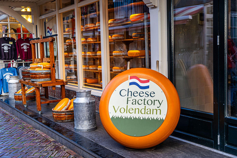 Hollanda’nın şirin mi şirin bir balıkçı kasabası: Volendam