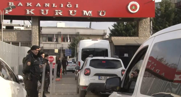 Son dakika Fenerbahçe Başkanı Sadettin Saran, adli kontrol şartıyla serbest bırakıldı