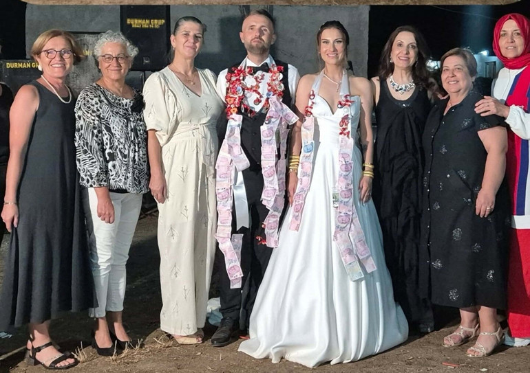 Çanakkale’deki kazada ölen 5 kişiden Neslihan öğretmen, 5 ay önce evlenmiş